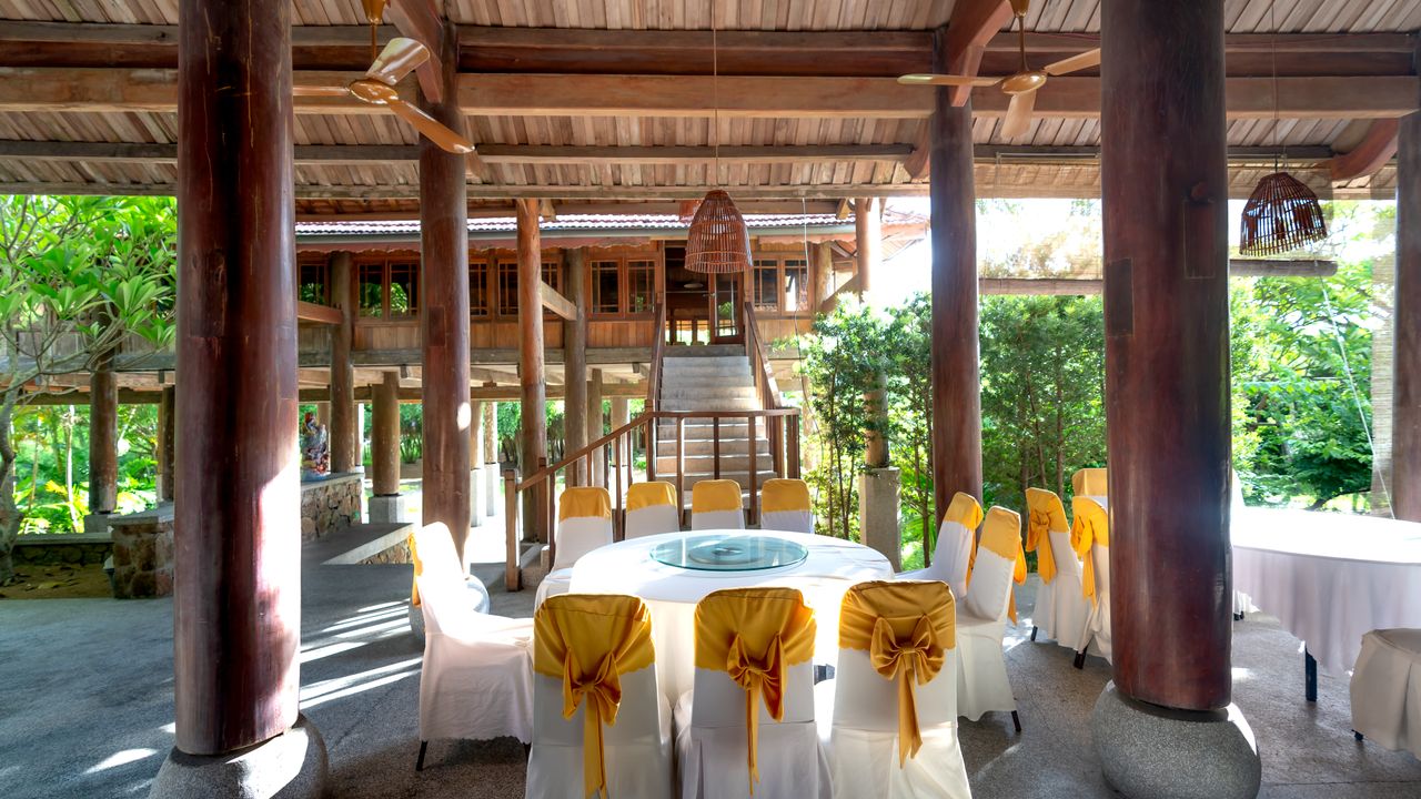 Covered pavilion banquet setup